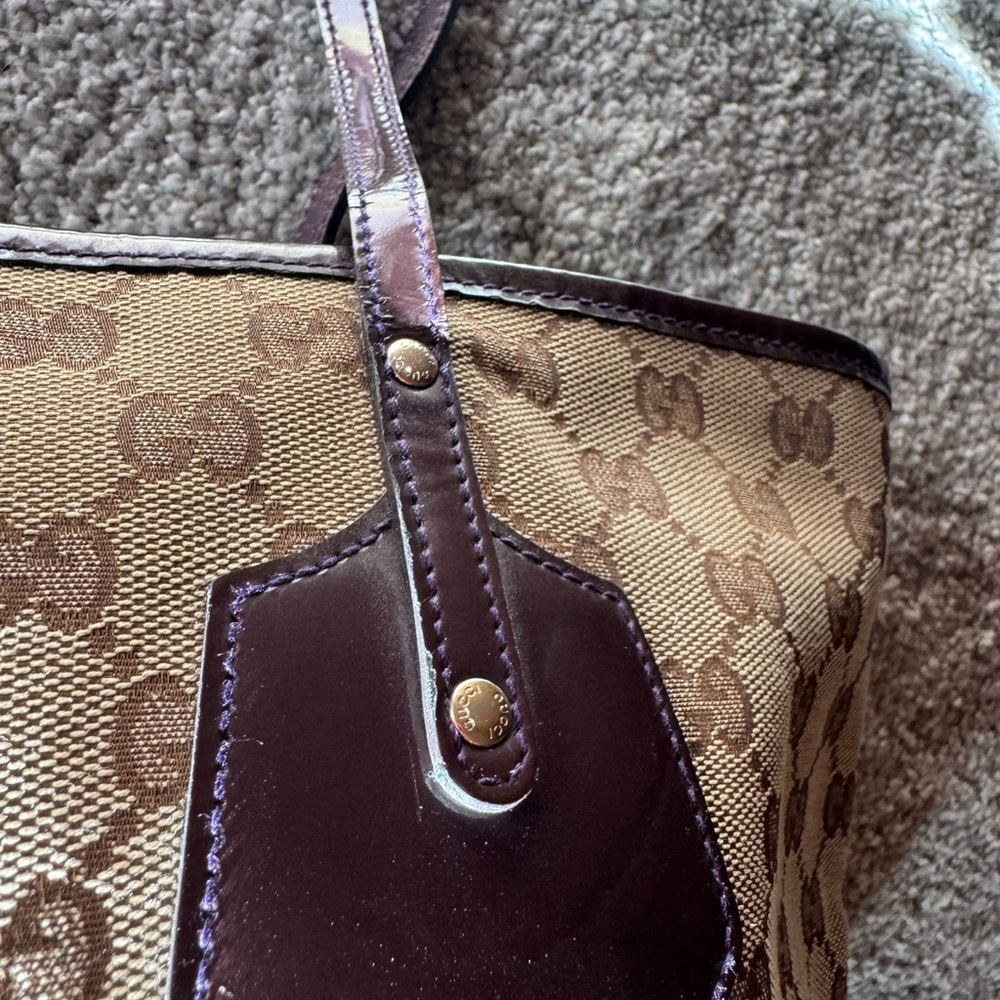 Gucci Signature-Purple Interior Bag - Picture 6 of 16